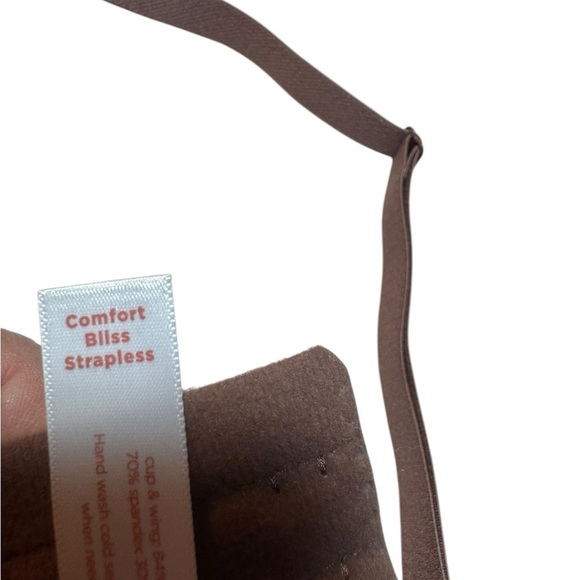 Cacique Comfort Bliss Strapless Multiway Bra - Picture 5 of 8